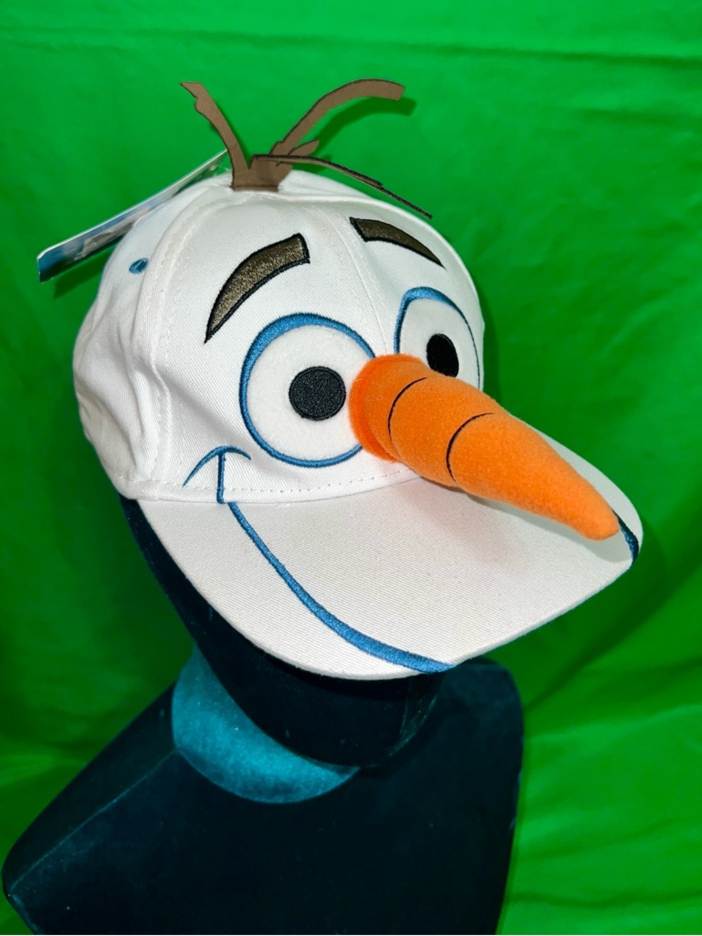 OLAF Disney Parks Carrot Nose Hat 2015 White Frozen Character Cap NWT! ✨☃️🥕💟❄️